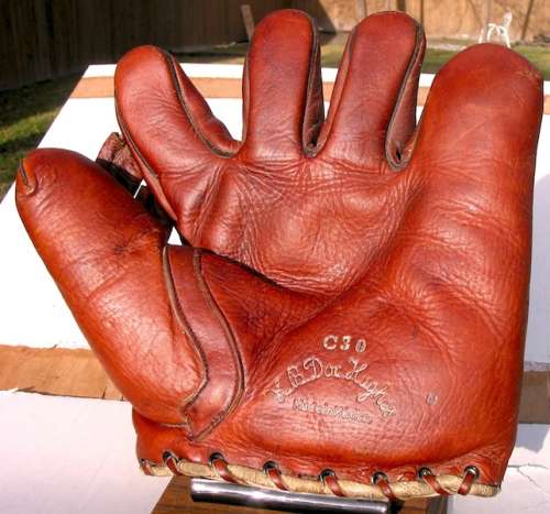 H.B. Doc Hughes C30 Front - Mexico